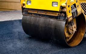 Best Asphalt Driveway Installation  in St Elmo, IL